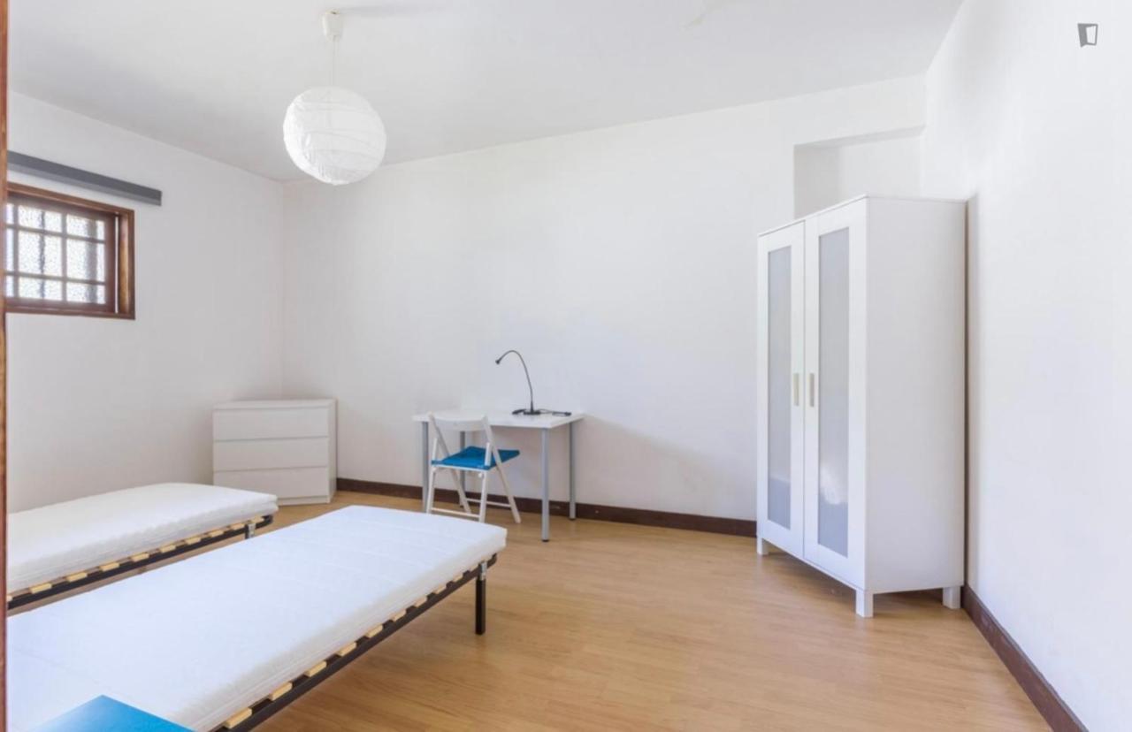 Asprela Guest House Porto Luaran gambar