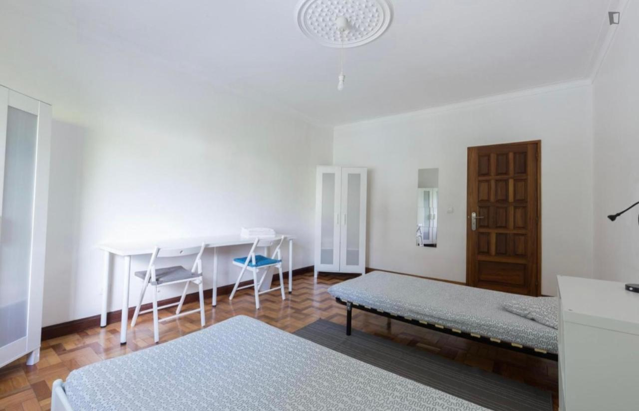 Asprela Guest House Porto Luaran gambar