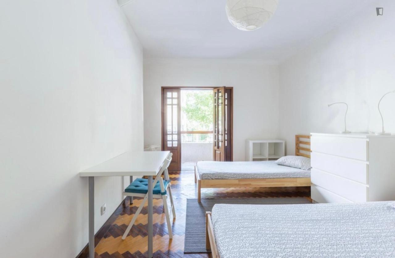 Asprela Guest House Porto Luaran gambar