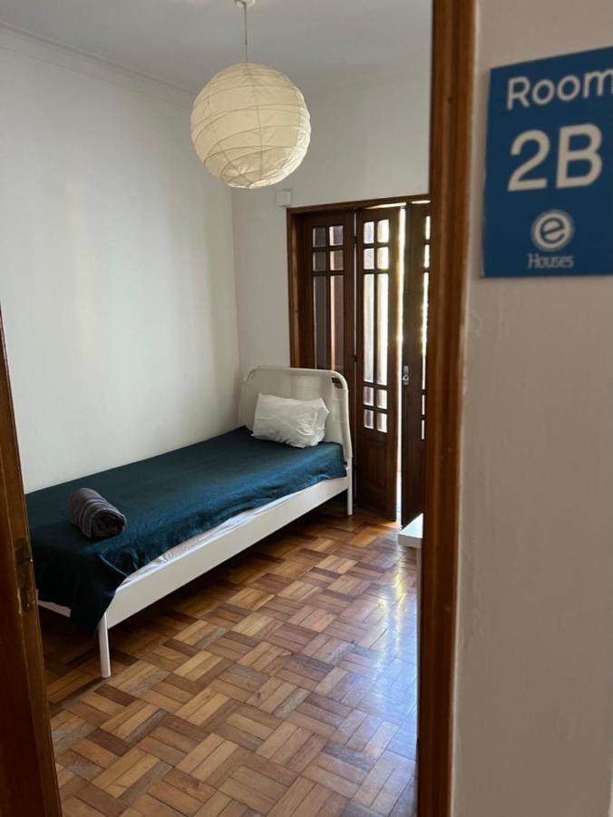 Asprela Guest House Porto Luaran gambar