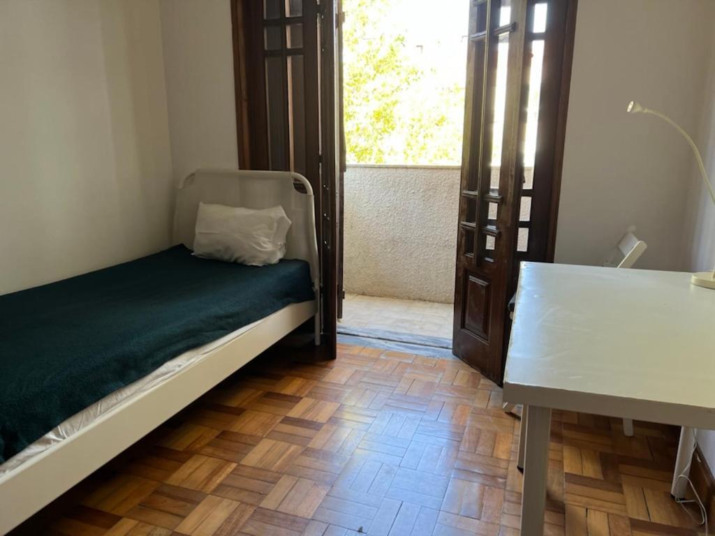 Asprela Guest House Porto Luaran gambar