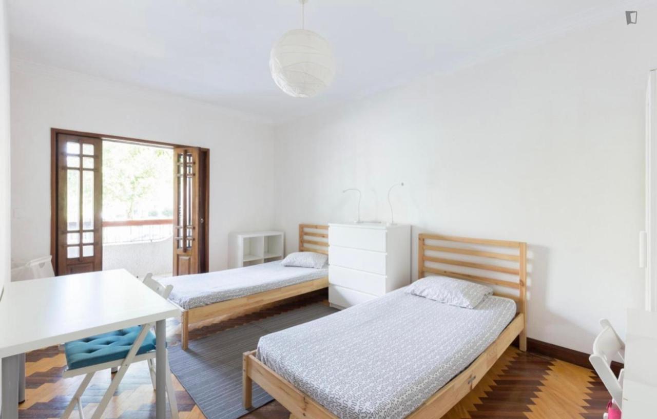 Asprela Guest House Porto Luaran gambar
