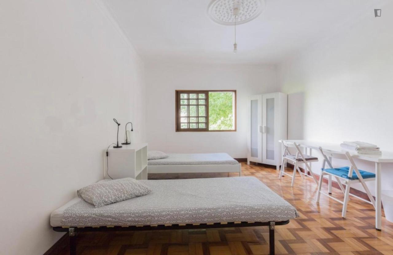 Asprela Guest House Porto Luaran gambar